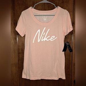Nike Dri-Fit Tee. XS.